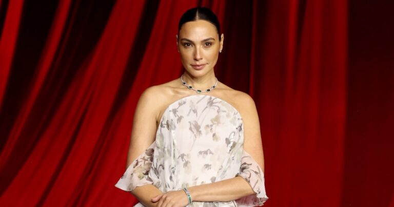 Gal Gadot Underwent Emergency Brain Surgery